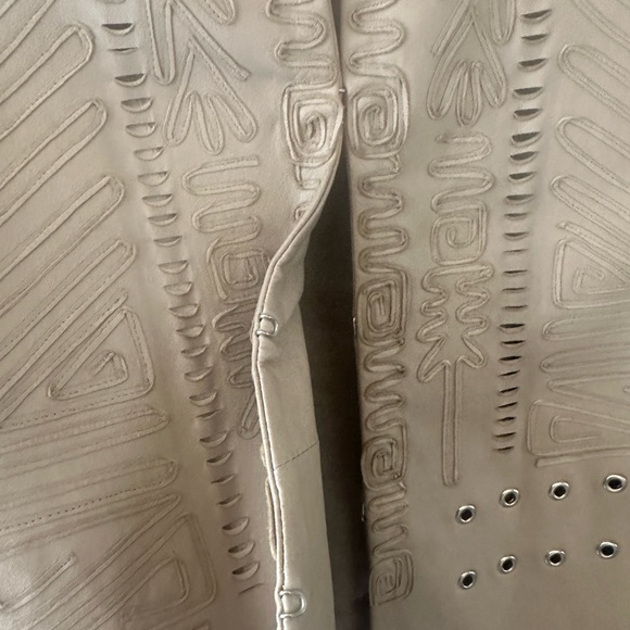 Butter soft light weight leather jacket - Picture 4 of 12